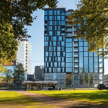 Orange Apartments Tower & Free Parking Tallinn Exterior photo